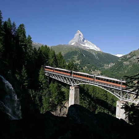 Haus Alpenschloss Zermatt Buitenkant foto